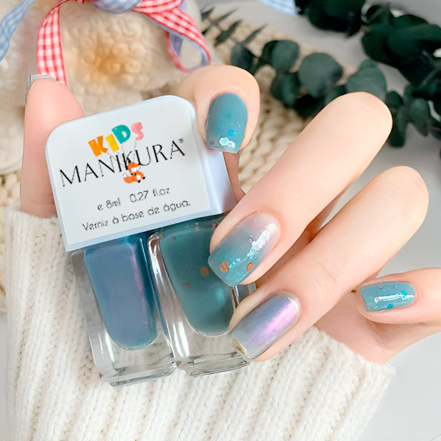 Verniz Peel Off Elsa: Transforme as Unhas em Um Reino Congelado!