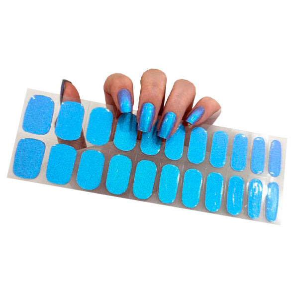 Kit Inicial Camaleão com 3 vernizes de gel pré-preparados nas cores rosa, azul e terrazzo, acompanhado de uma máquina UV para secar o verniz gel, removedor de Stick-On Gel, óleo para cutículas e tesoura, ideal para manicures completas em casa.