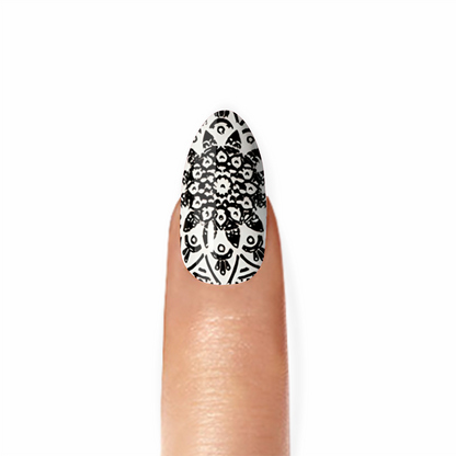 Stamping Gel Preto: Elegância e Versatilidade para a sua Nail Art!