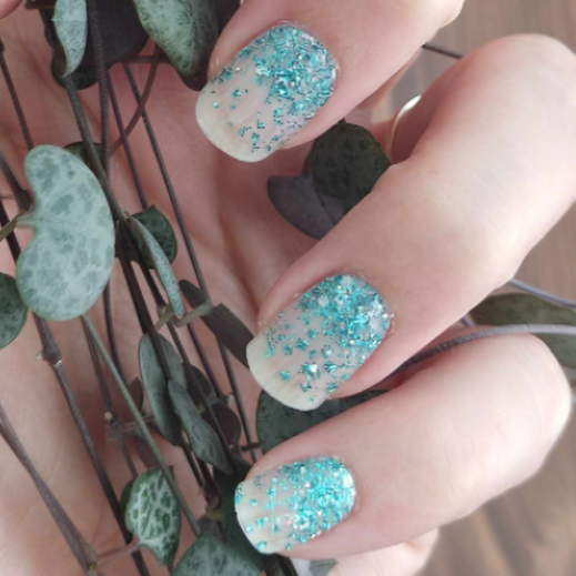 Stick-On Gel Chuva de Glitter Turquesa: Verniz Gel Pré-Preparado