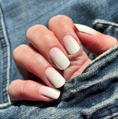 Stick-On Gel Pink Milk: Verniz Gel Pré-Preparado